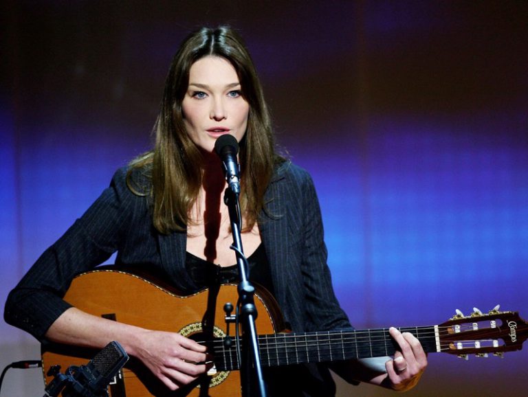 Carla Bruni booking agent BnMusic