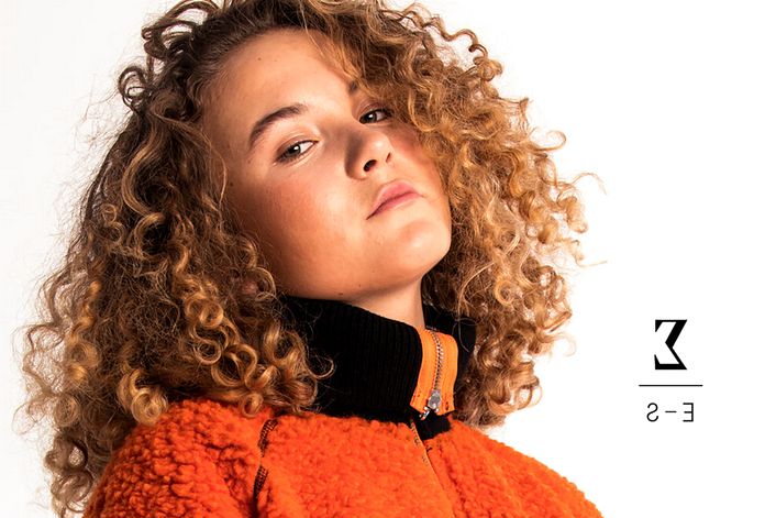 Emma Steinbakken official website of booking agent