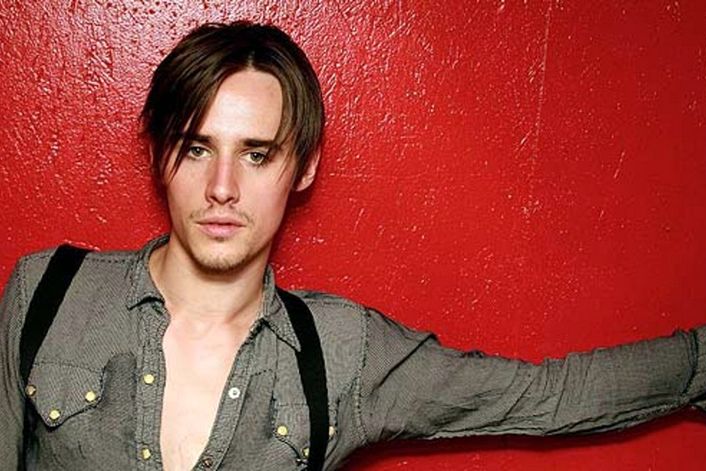 Reeve Carney official website of booking agent