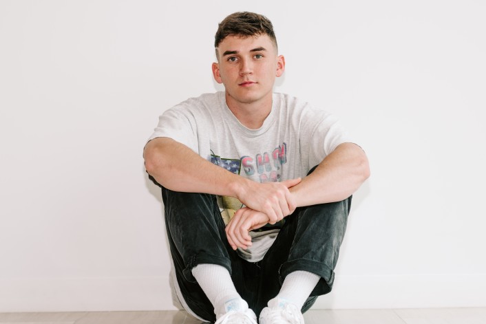Zachary Knowles official website of booking agent